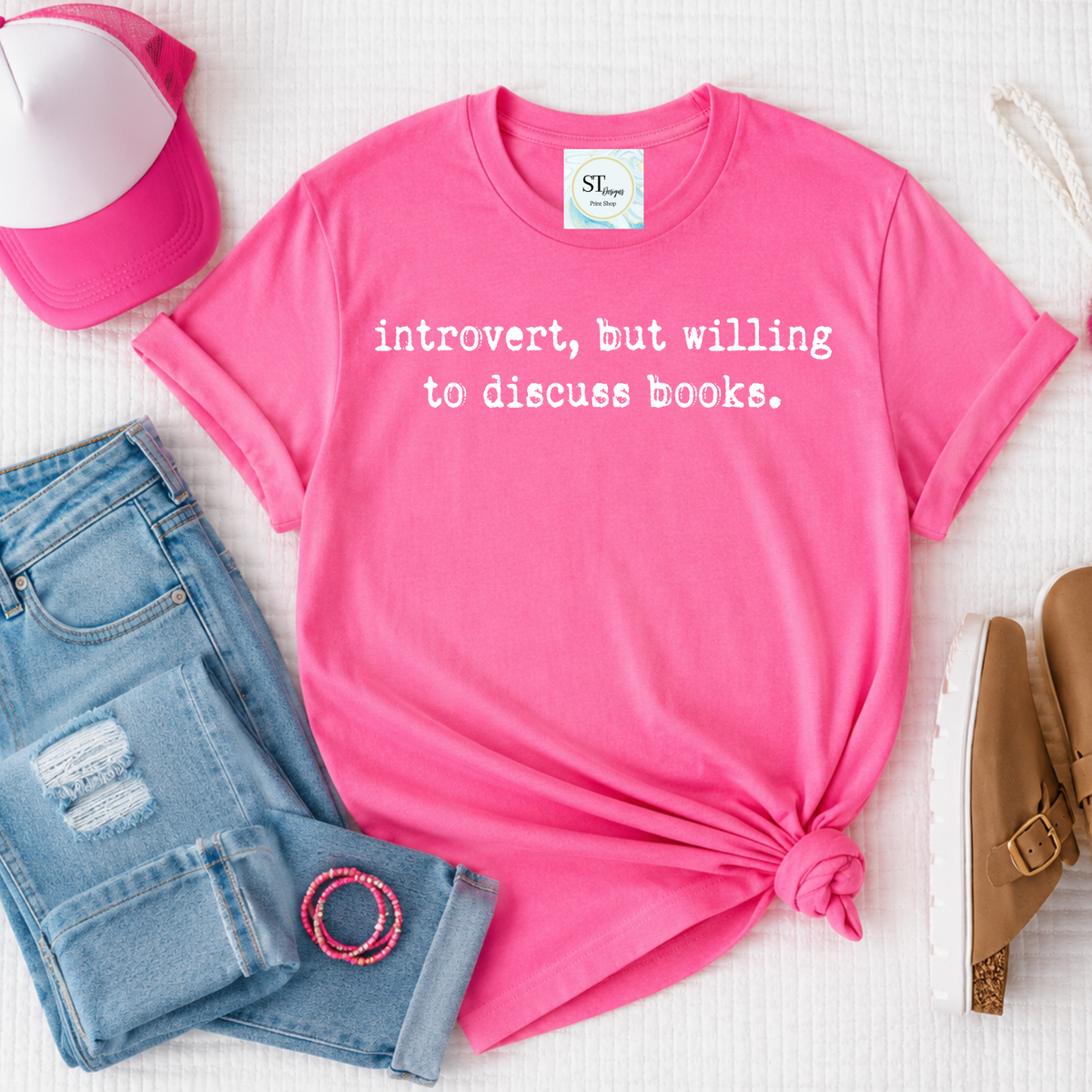Introvert, But Will Discuss Books