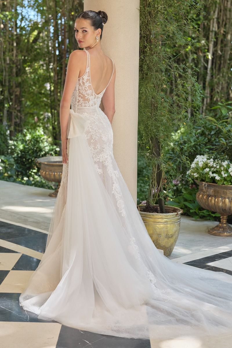 Floral Lace Embellished Maxi Wedding Gown w/ Sweetheart Neckline & Hip Bow CDWL068
